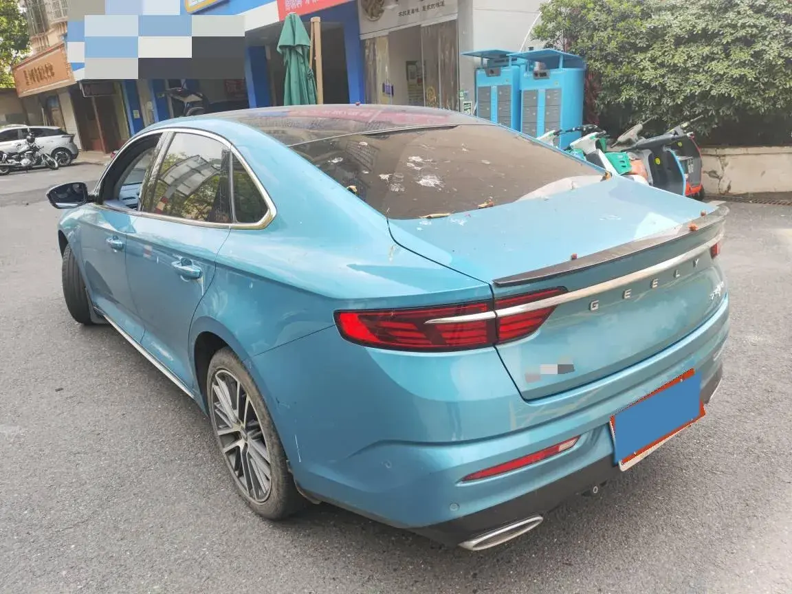 2020 GEELY TUGELLA thumbnail 3