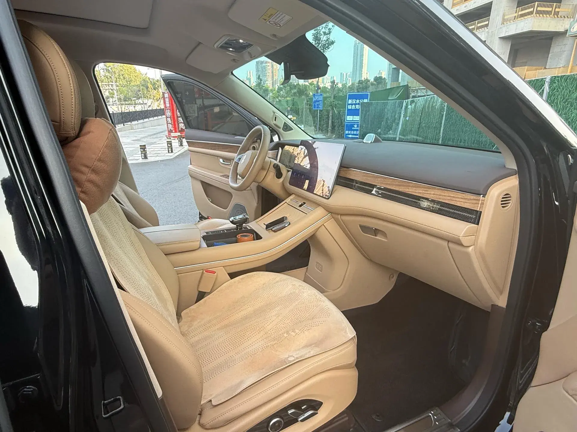 2024 HIMA AITO thumbnail 4