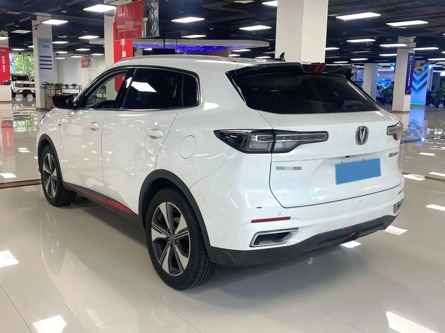 2022 CHANGAN CS75 thumbnail 4