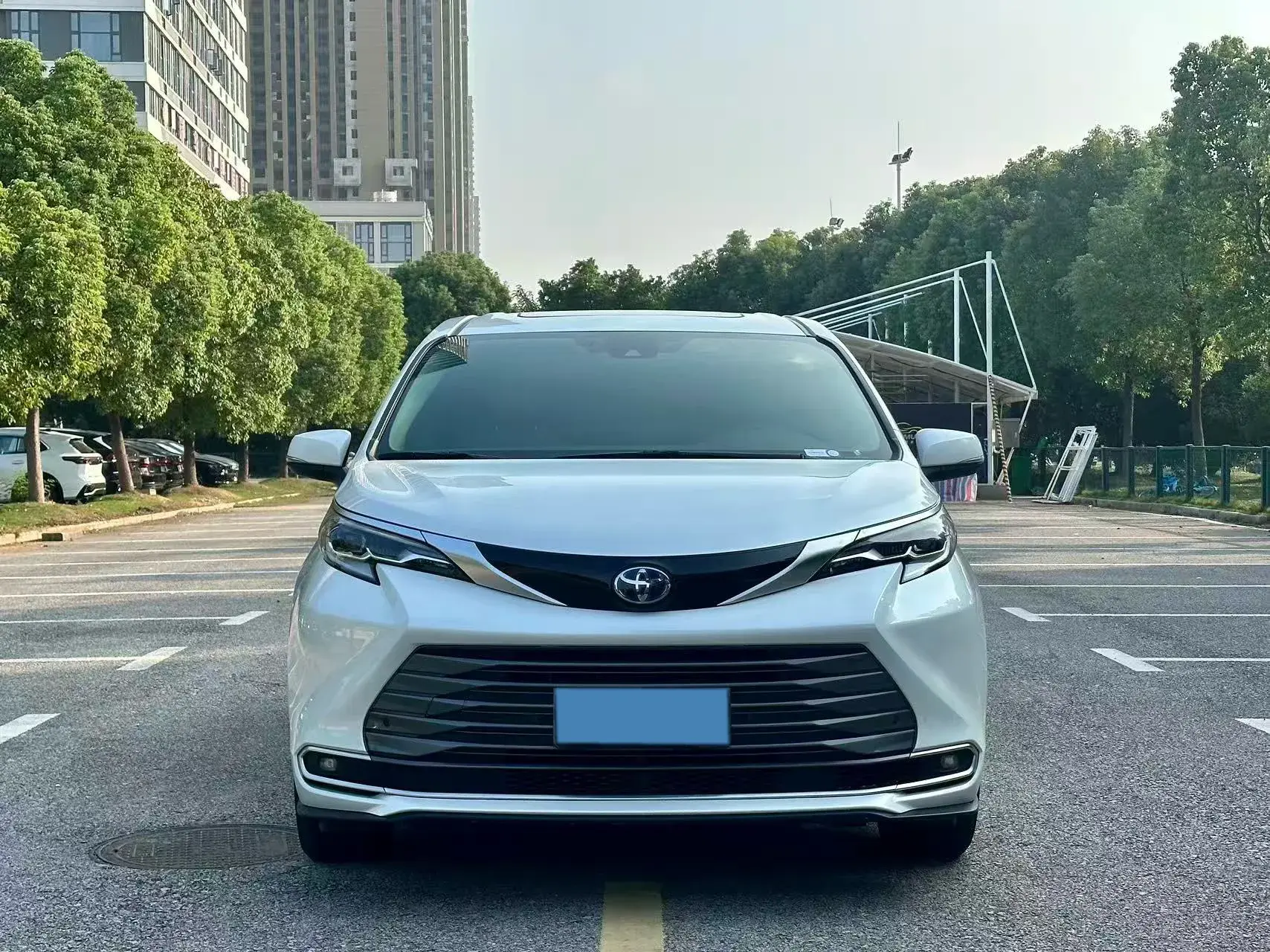 2021 TOYOTA SIENNA thumbnail 2