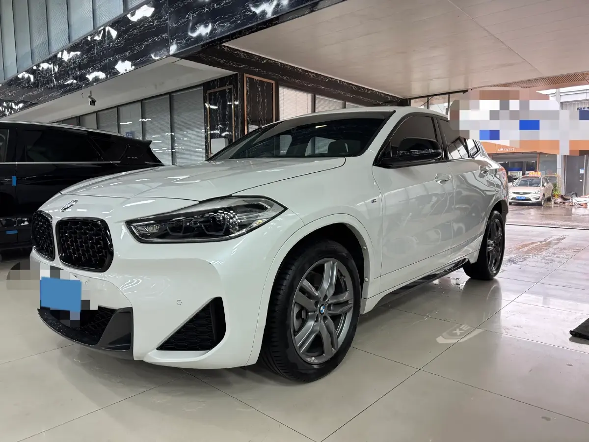 2022 BMW X2 2.0T 192HP L4 7DCT
