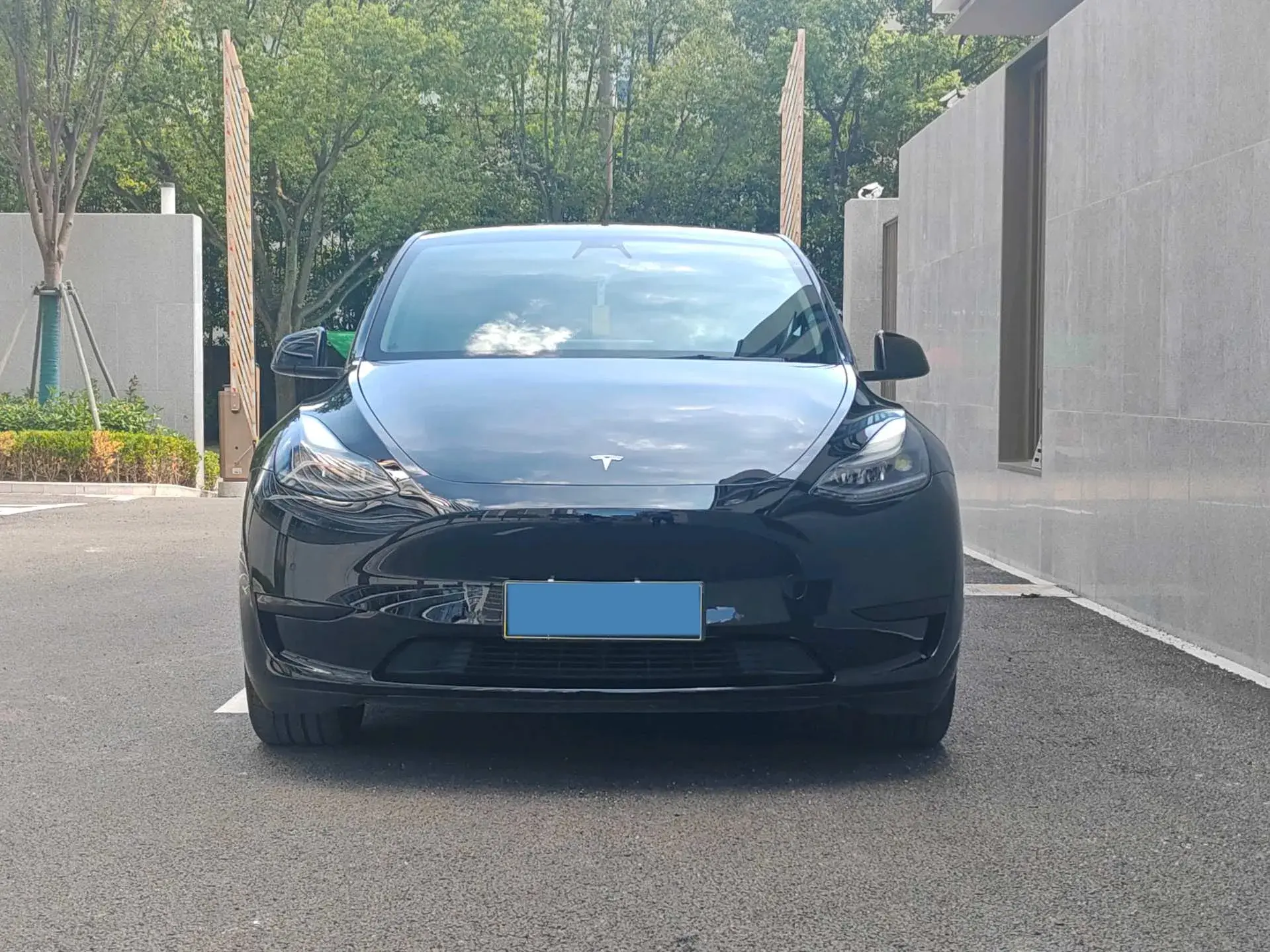 2022 TESLA MODEL thumbnail 3