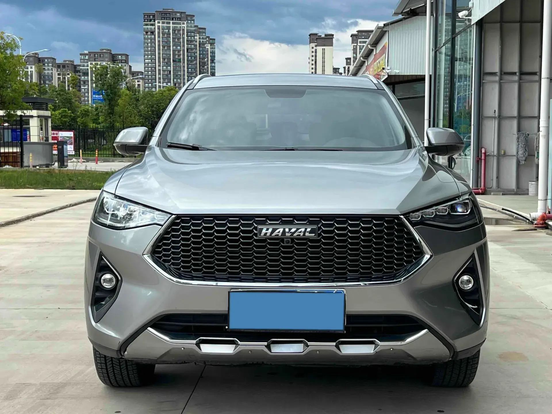 2019 HAVAL F7 thumbnail 2