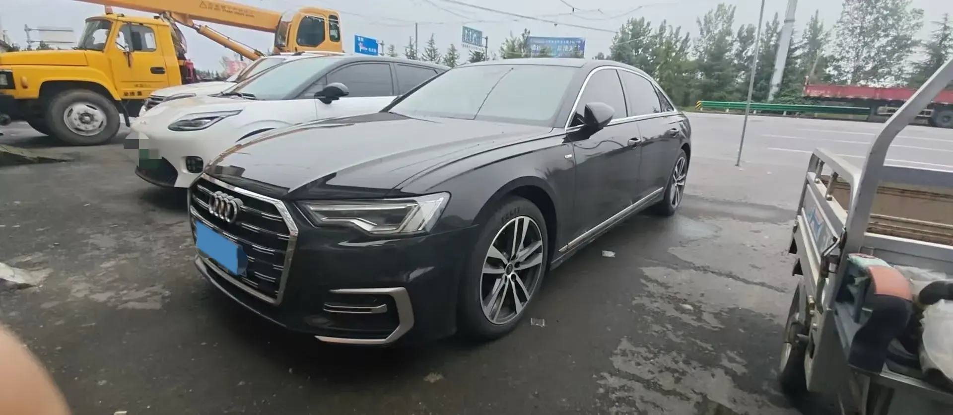 2023 AUDI A6L view 1