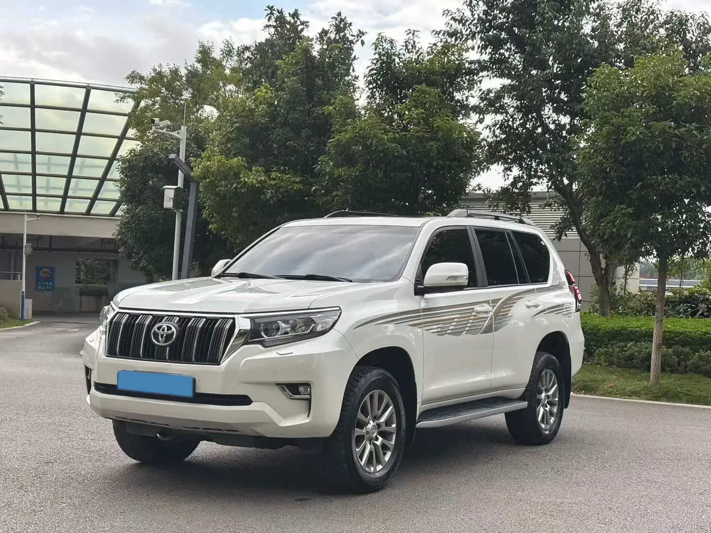 2018 TOYOTA LAND view 1