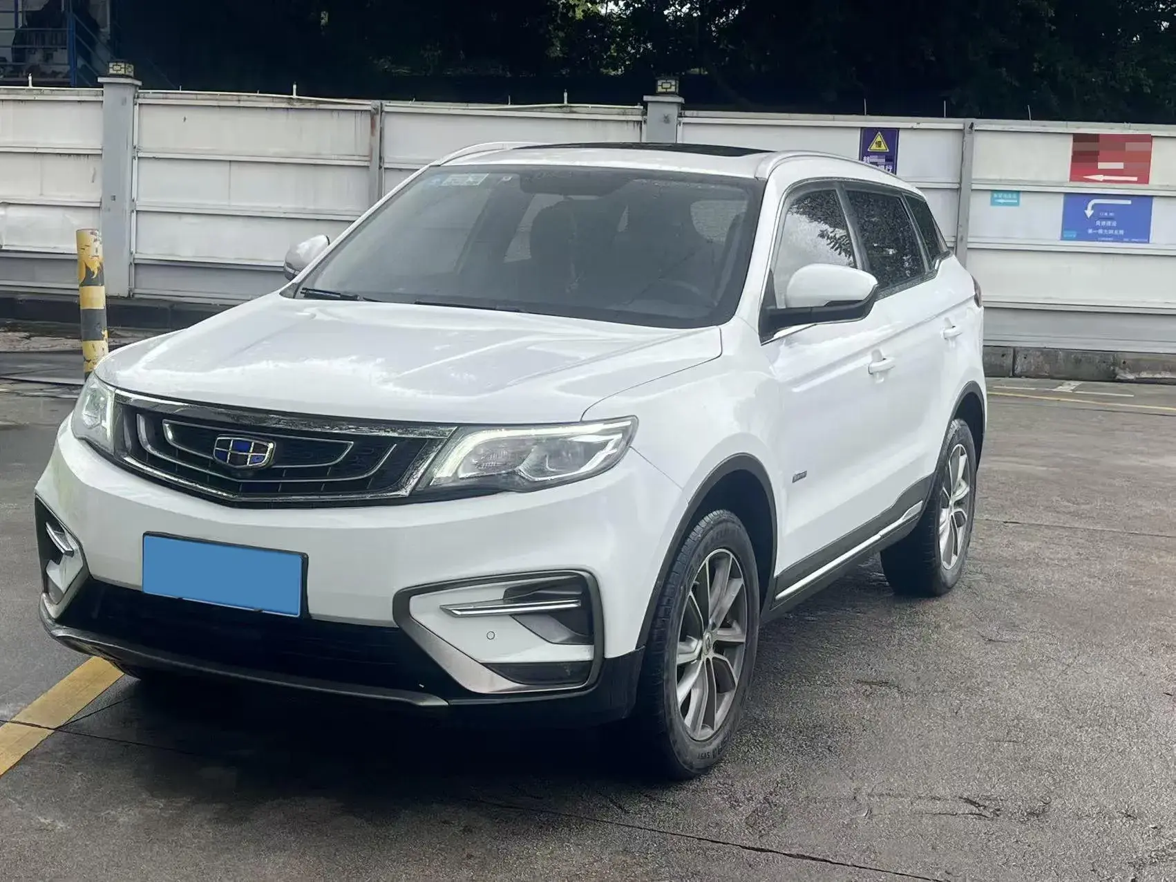 2016 GEELY AZKARRA view 1