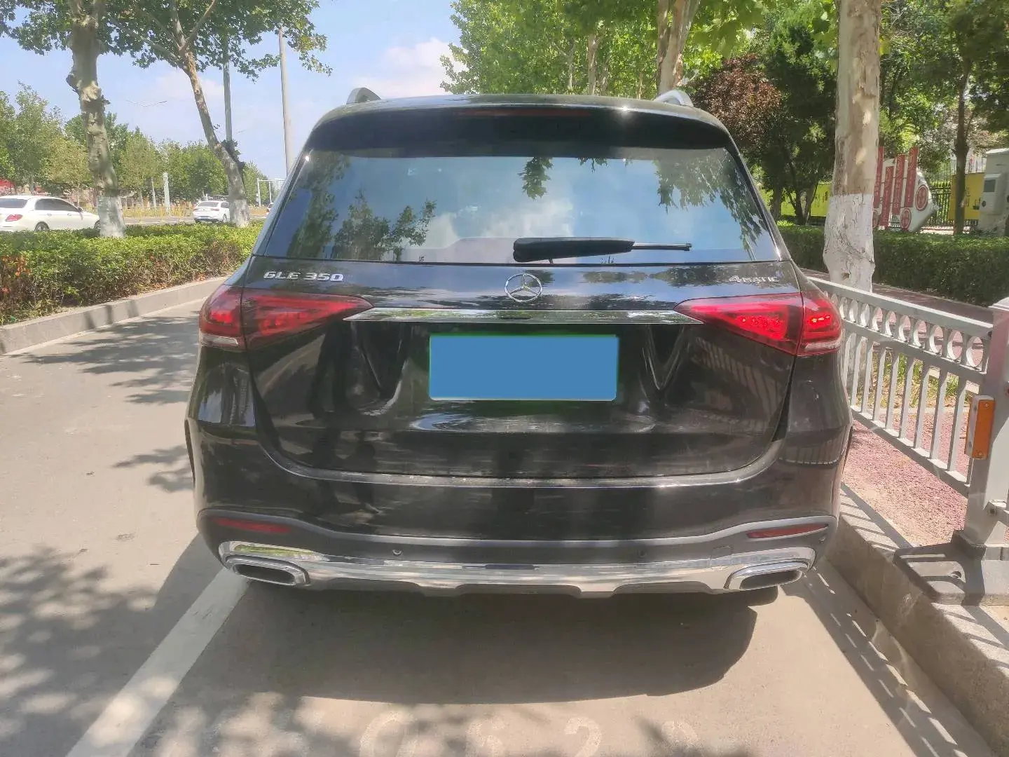 2020 MERCEDES-BENZ GLE thumbnail 4