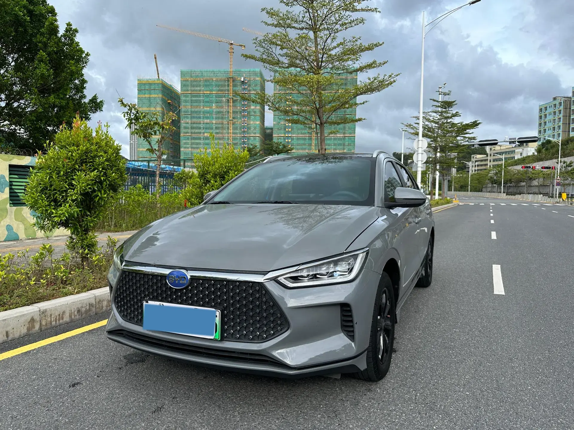 2019 BYD E2 view 1