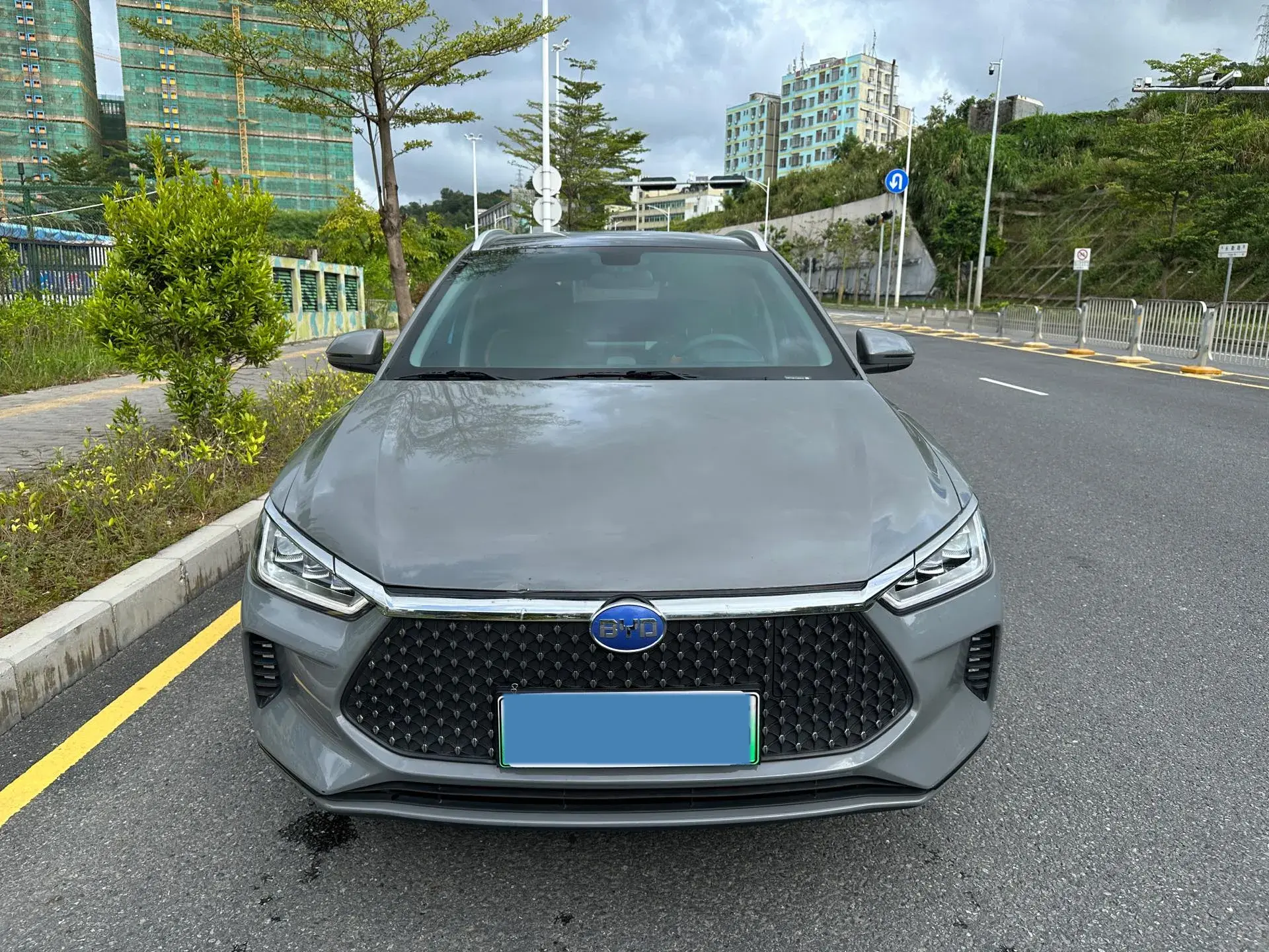 2019 BYD E2 thumbnail 2