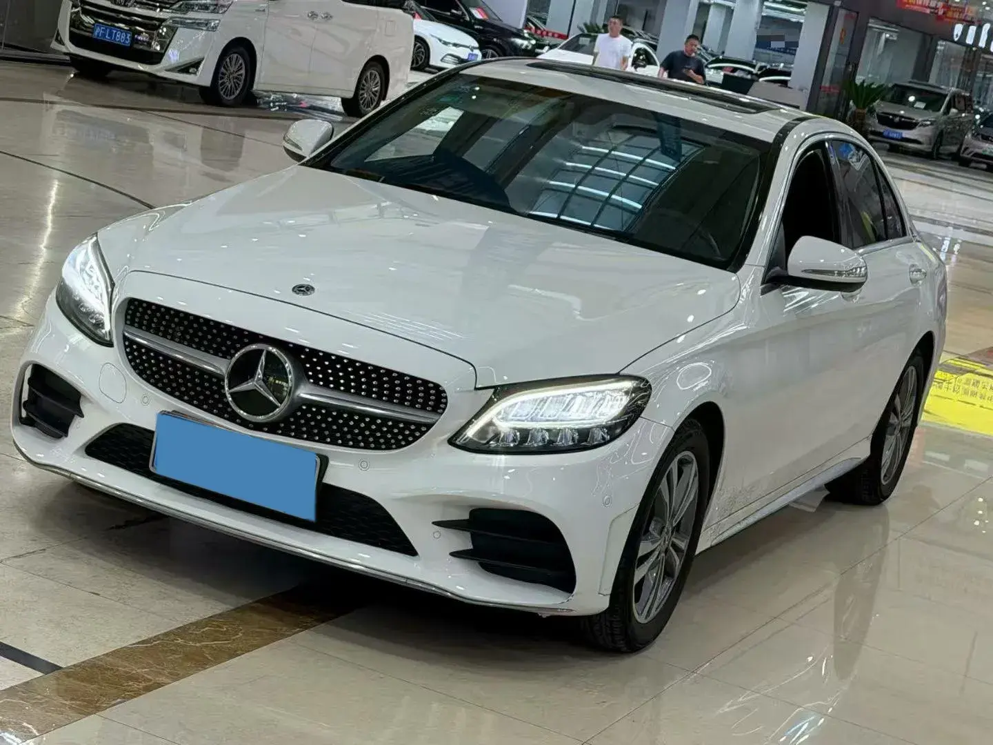 2020 MERCEDES-BENZ C view 1