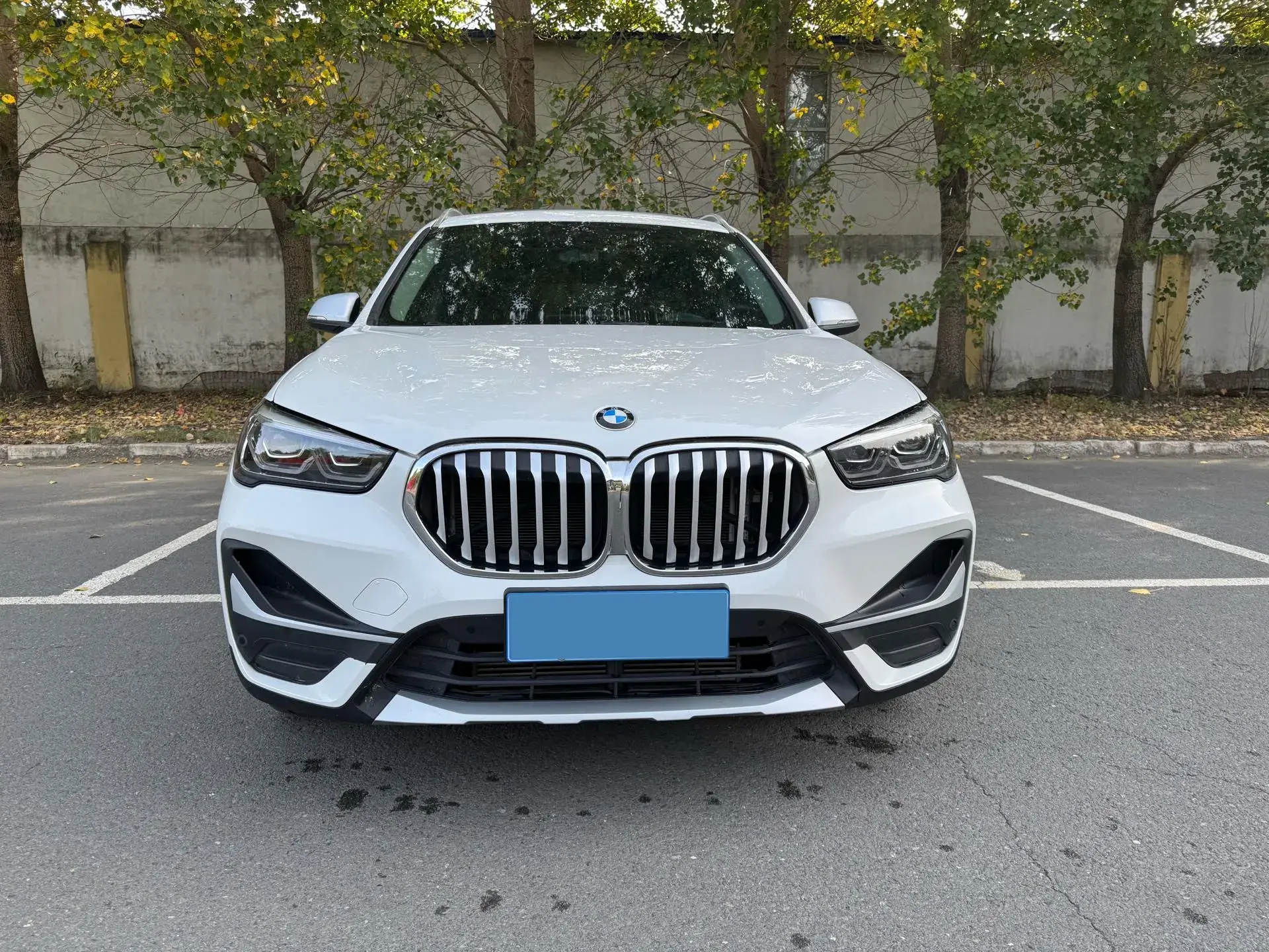 2022 BMW X1 thumbnail 2