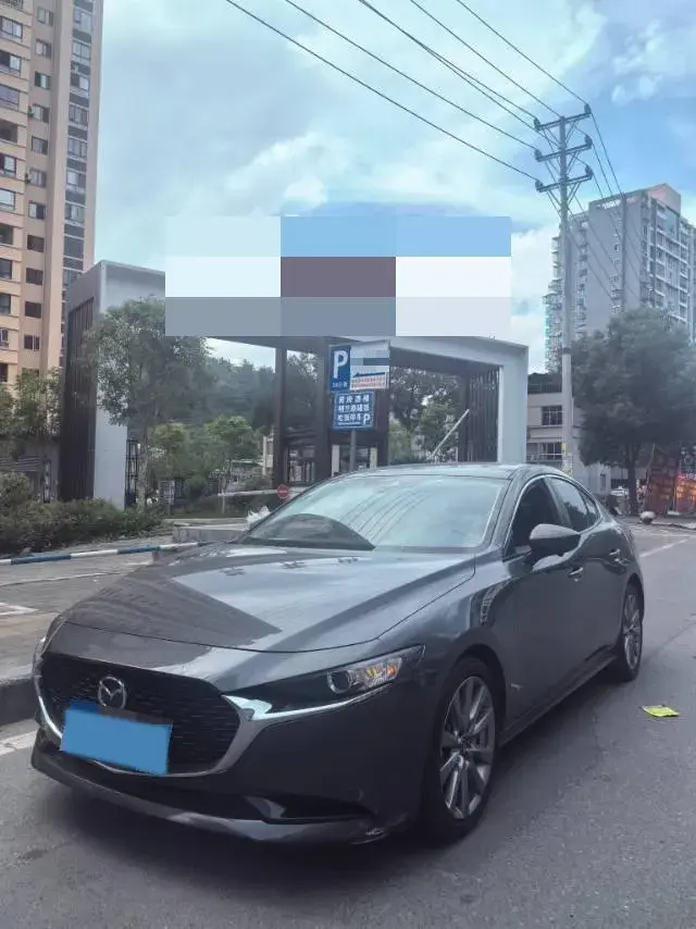 2021 MAZDA 3 view 1