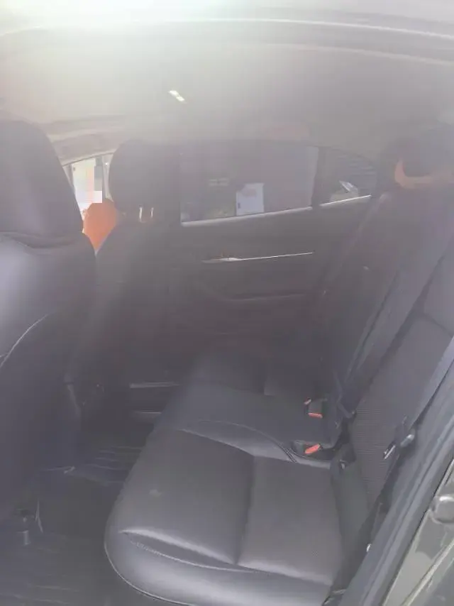 2021 MAZDA 3 thumbnail 3