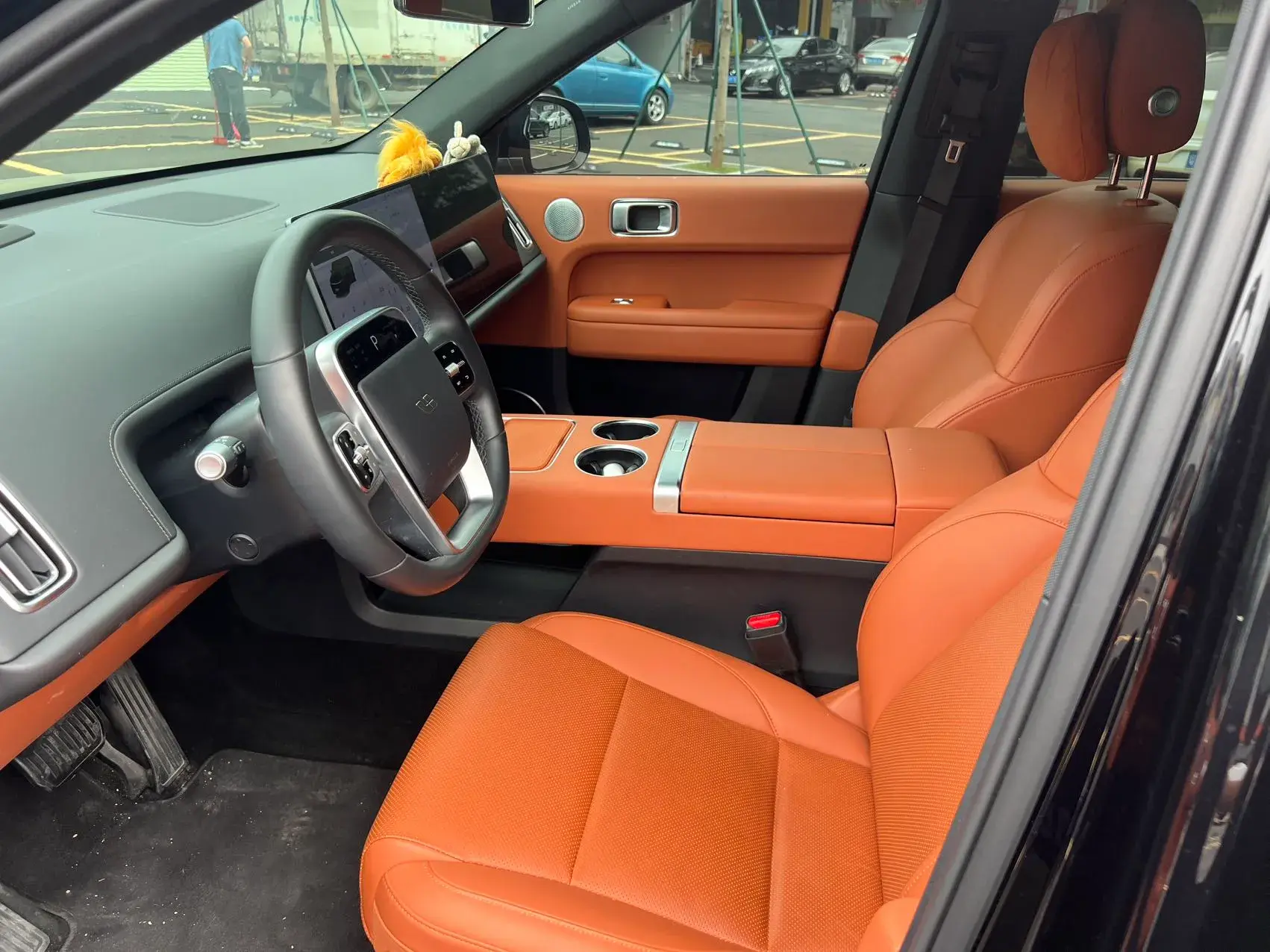 2024 LI L6 thumbnail 4