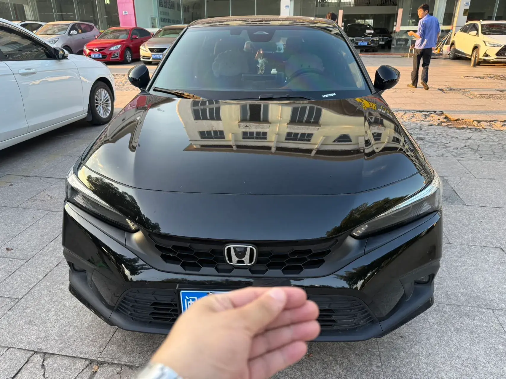 2023 HONDA CIVIC thumbnail 3