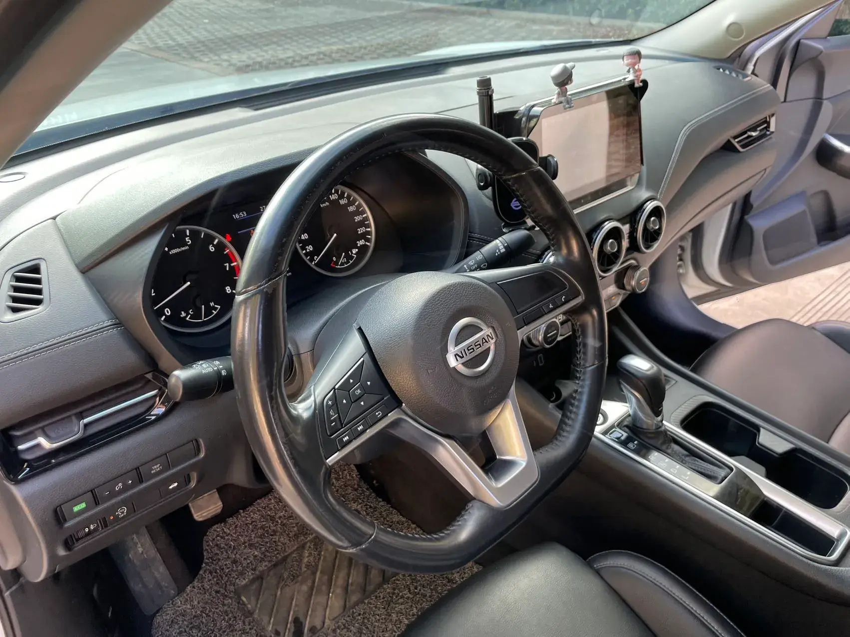 2021 NISSAN SYLPHY thumbnail 3