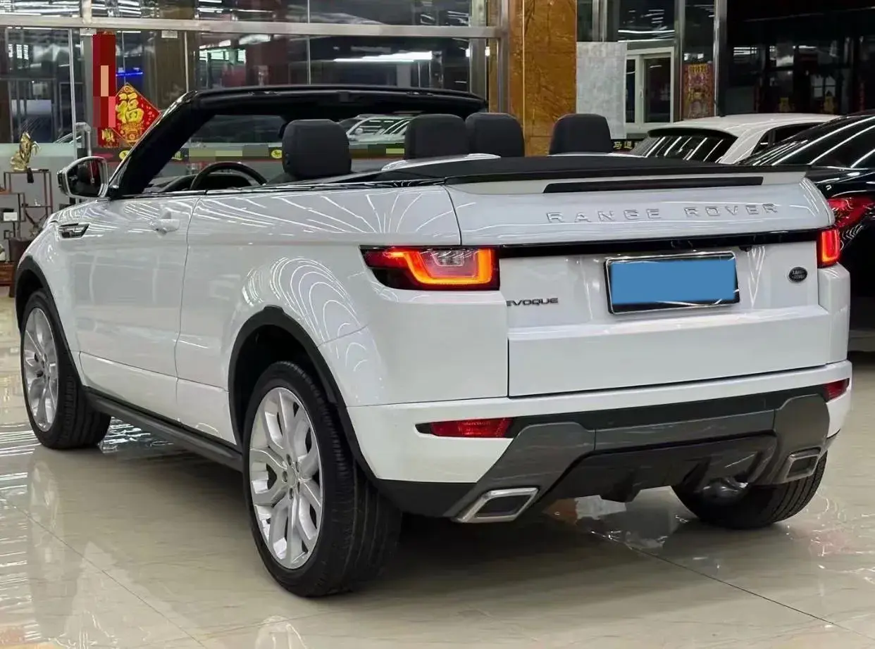 2018 LAND ROVER thumbnail 4