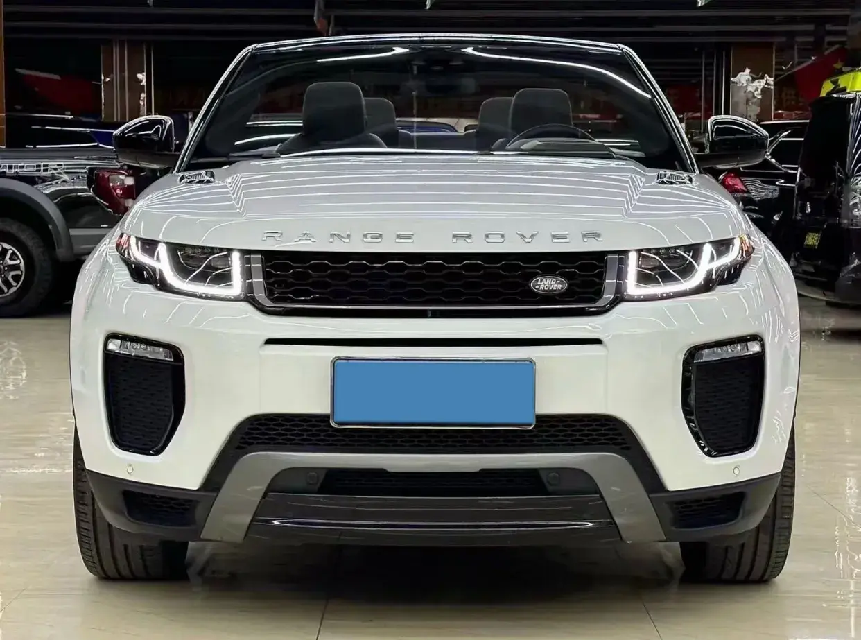 2018 LAND ROVER thumbnail 2