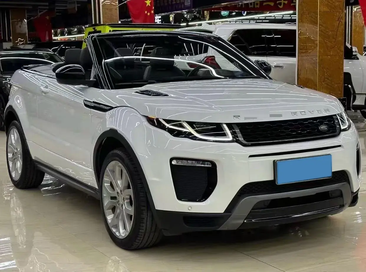 2018 LAND ROVER thumbnail 3