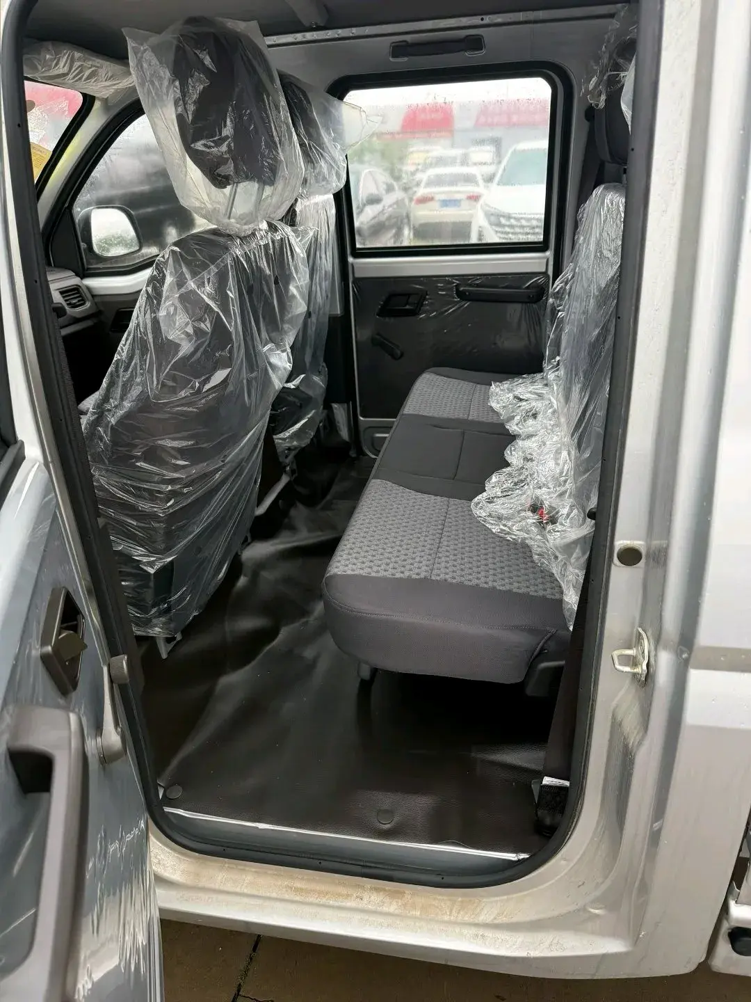 2023 WULING RONGGUANG thumbnail 3