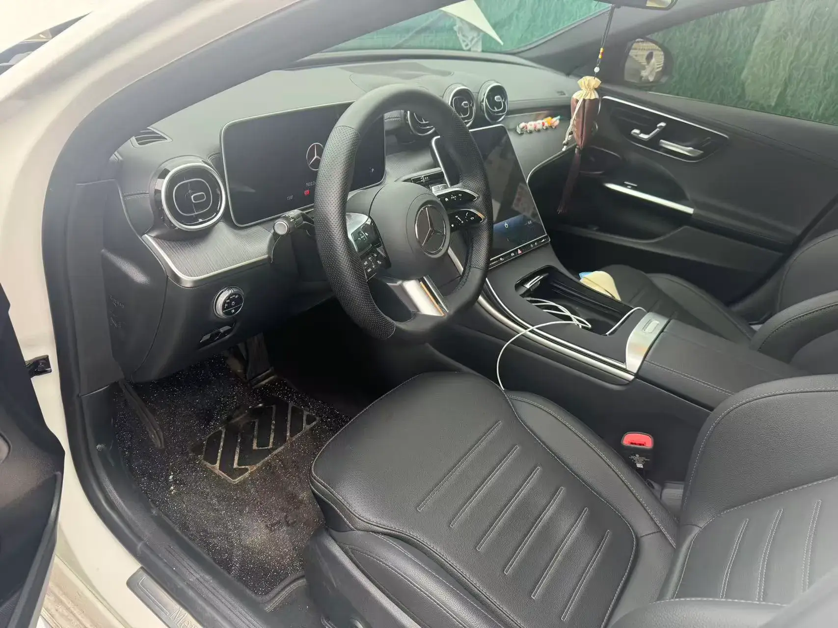 2025 MERCEDES-BENZ C thumbnail 2