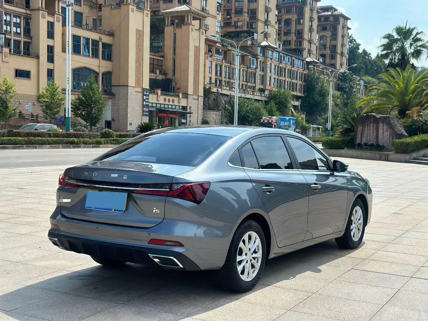 2023 ROEWE I5 thumbnail 4