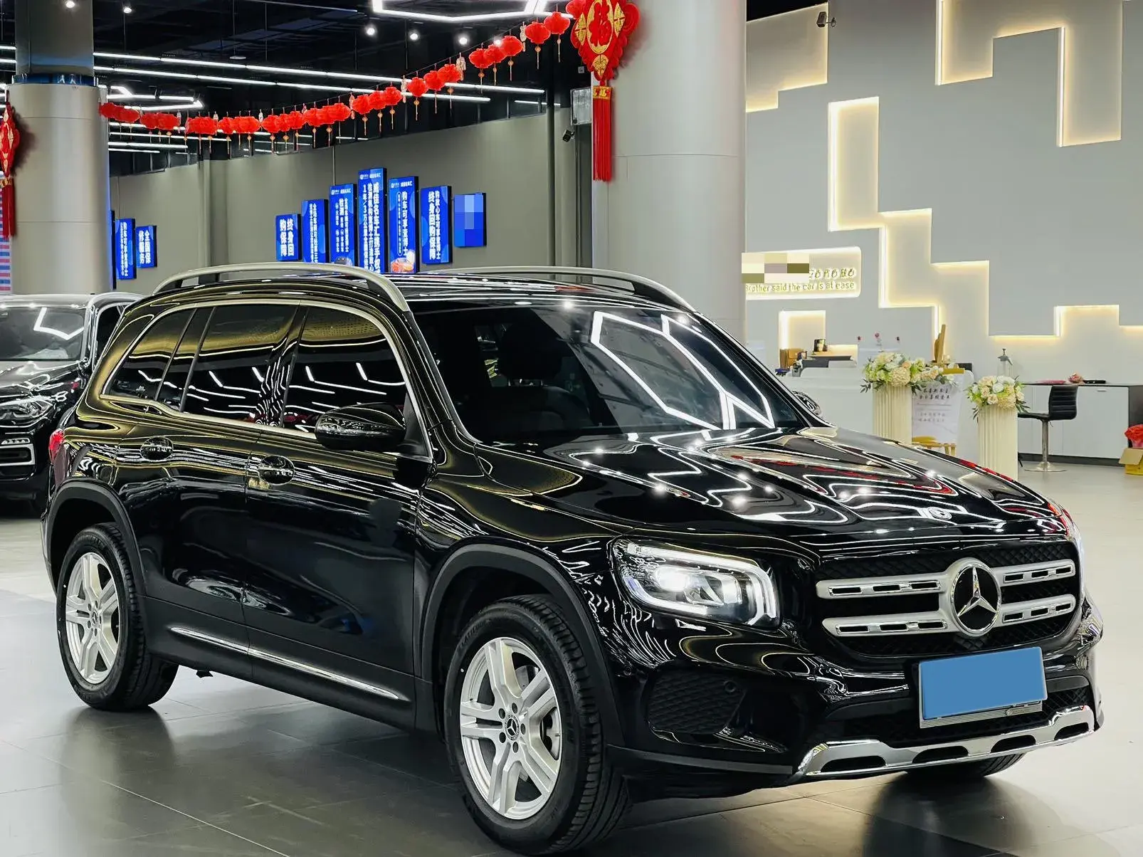 2022 MERCEDES-BENZ GLB thumbnail 3