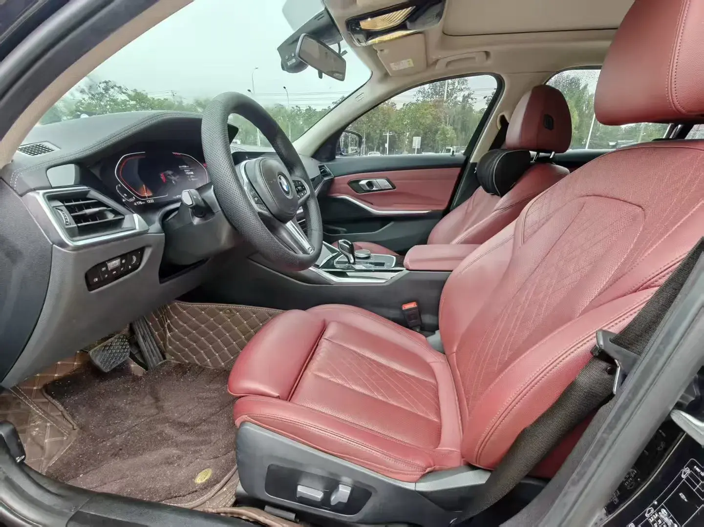 2022 BMW 3 thumbnail 4