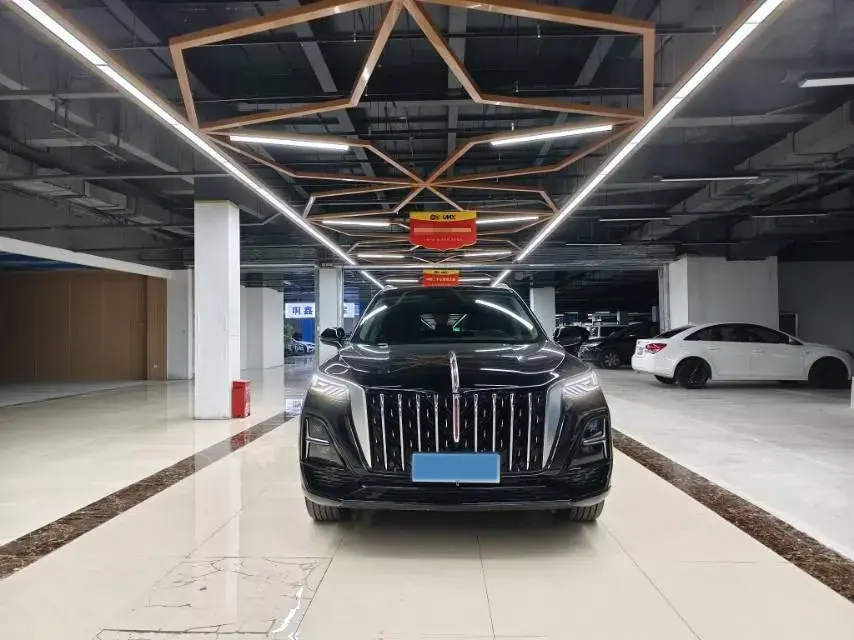 2023 HONGQI HS5 thumbnail 2