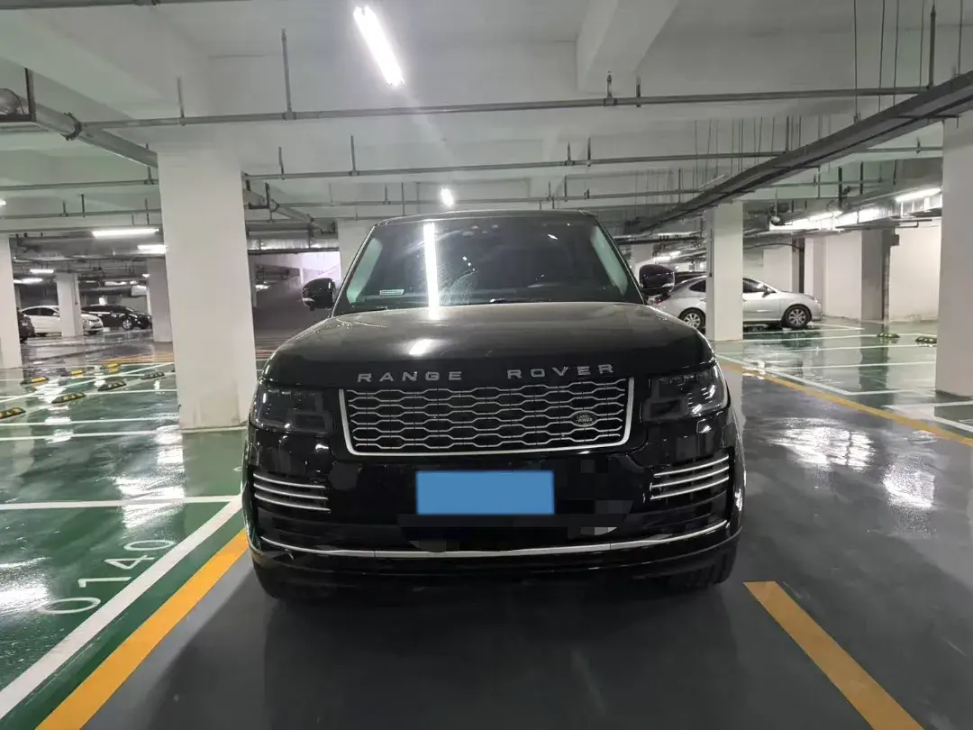 2018 LAND ROVER thumbnail 3