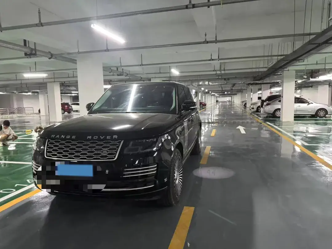 2018 LAND ROVER view 1