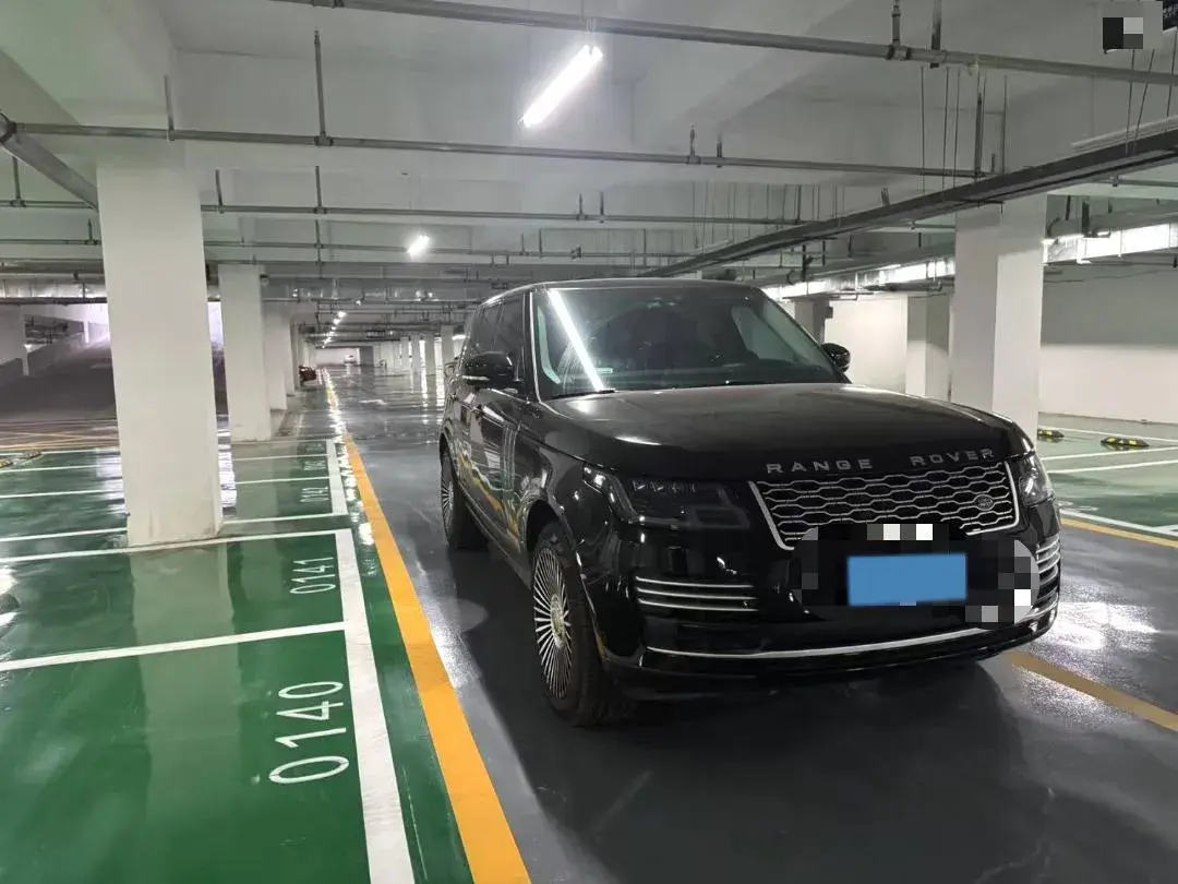 2018 LAND ROVER thumbnail 2