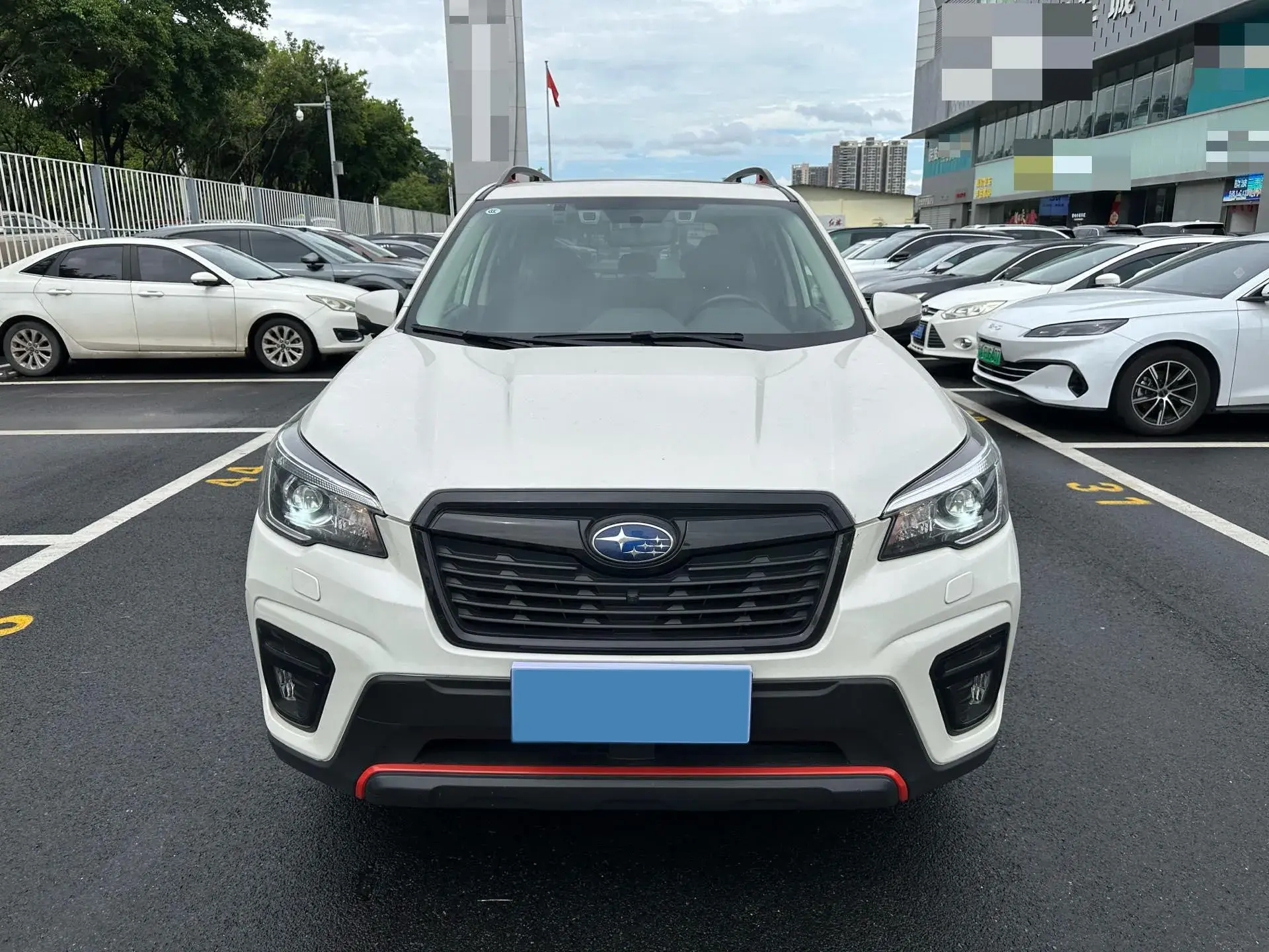 2021 SUBARU FORESTER thumbnail 2