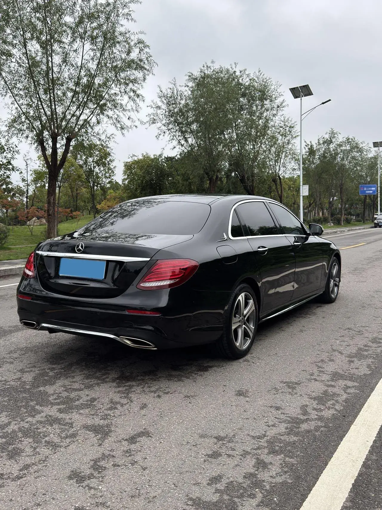 2020 MERCEDES-BENZ E thumbnail 4