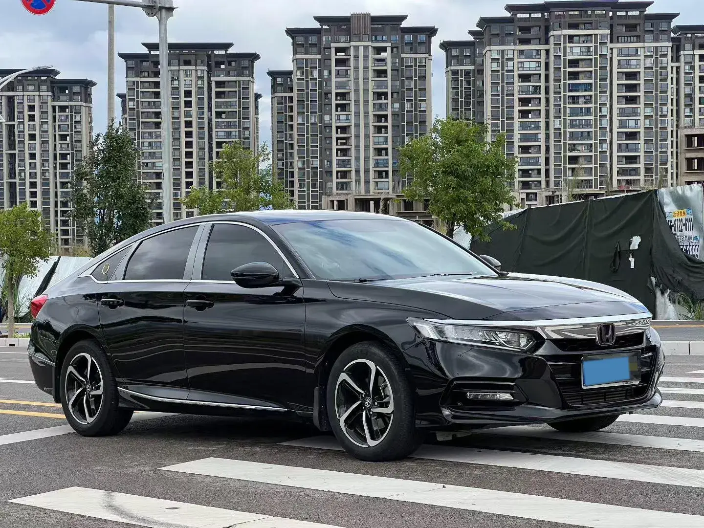 2018 HONDA ACCORD thumbnail 2