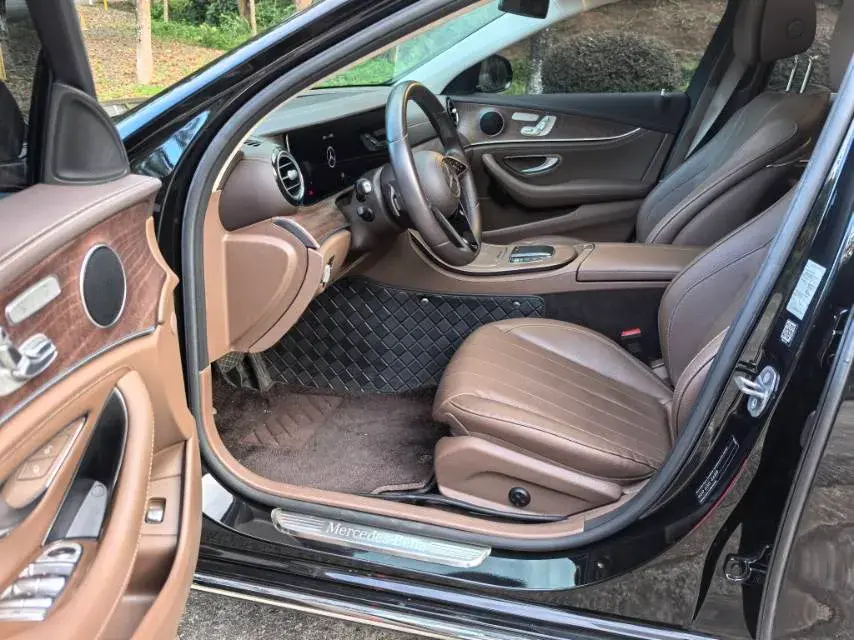 2023 MERCEDES-BENZ E thumbnail 4