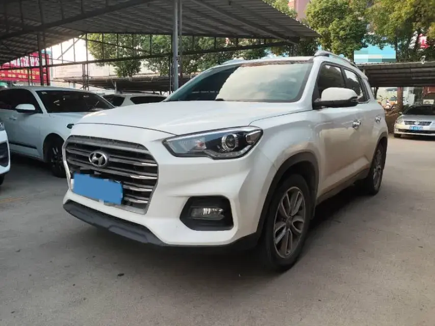 2018 HYUNDAI IX35 view 1