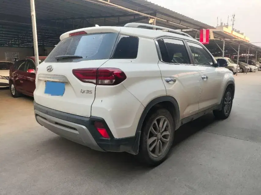 2018 HYUNDAI IX35 thumbnail 4