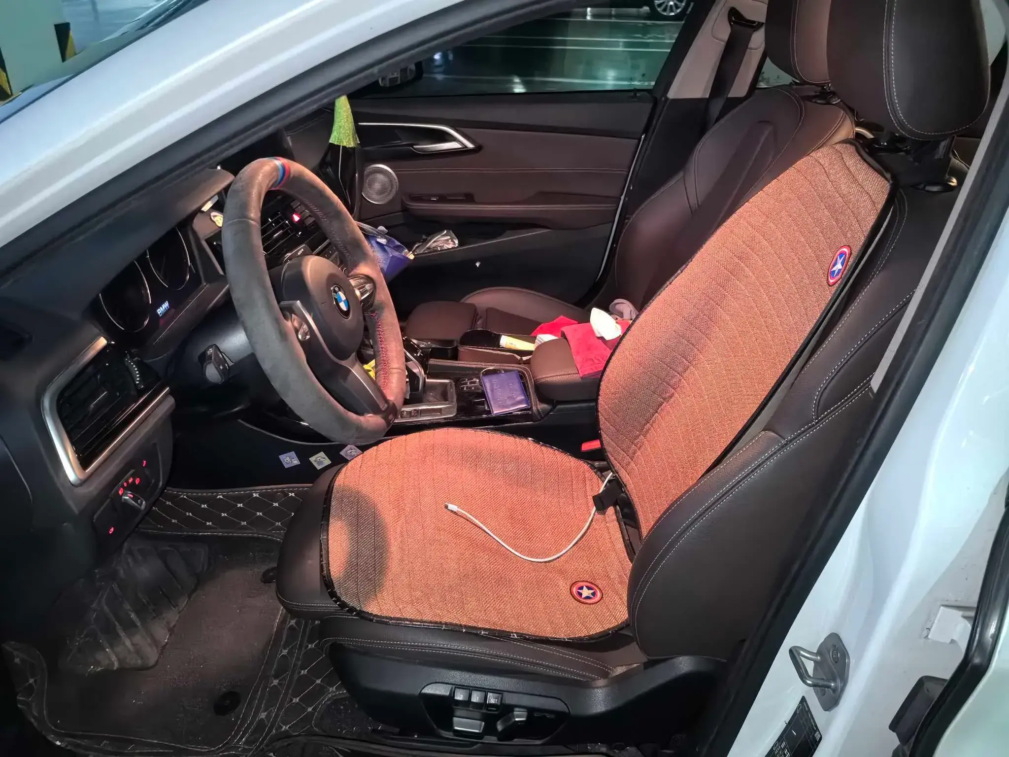 2021 BMW 1 thumbnail 3