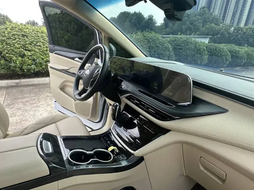 2022 BUICK GL8 thumbnail 4