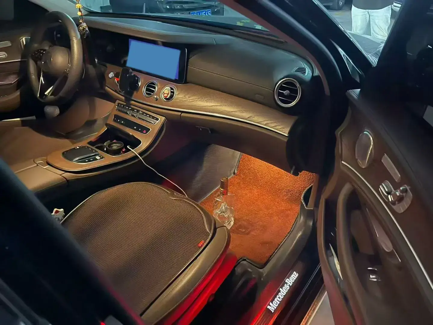 2023 MERCEDES-BENZ E thumbnail 4