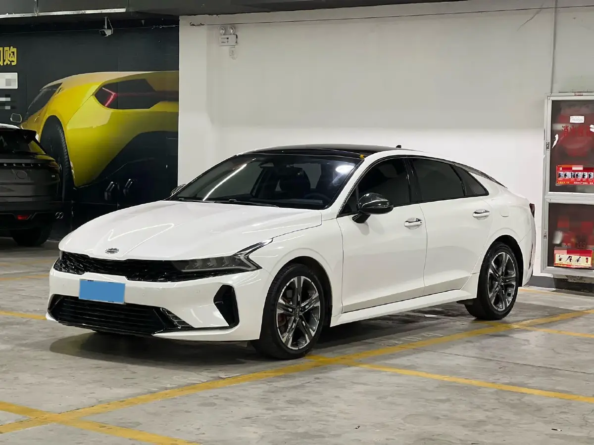 2020 Kia K5 1.5T 170HP L4 7DCT