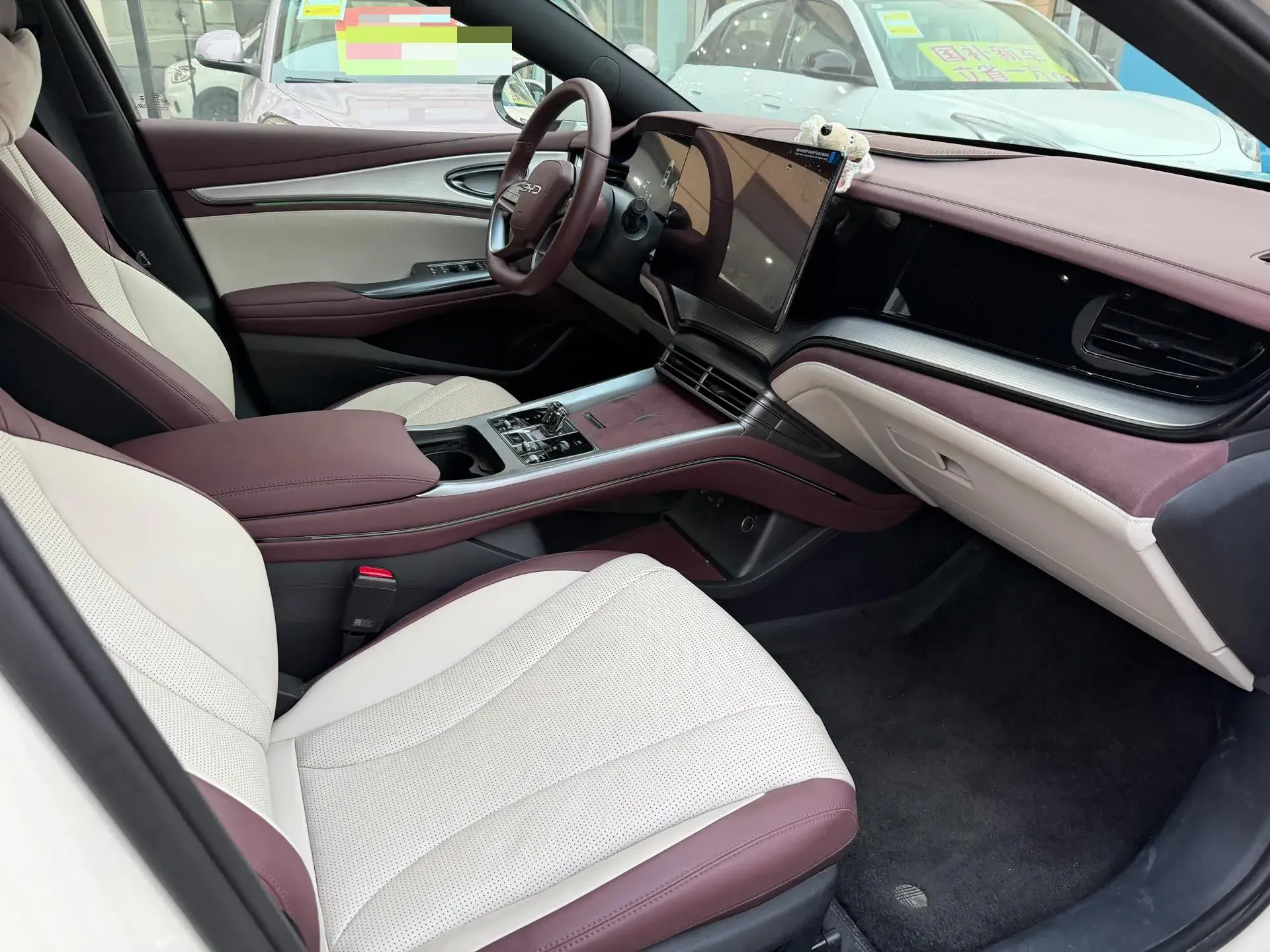 2025 BYD SEAL07 thumbnail 3