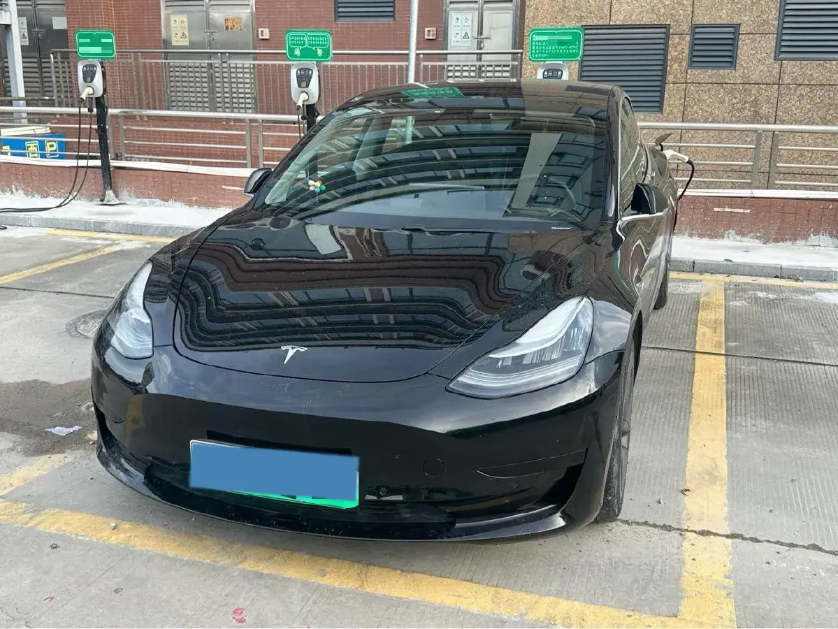2020 Tesla Model 3 BEV 52KWH