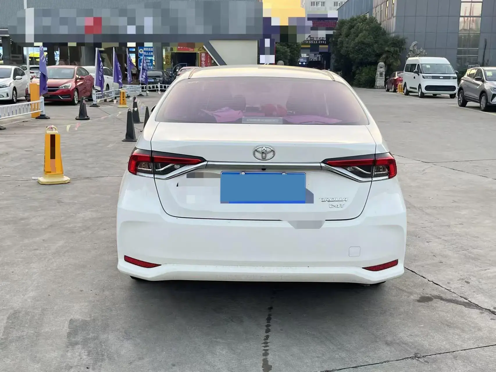 2019 TOYOTA COROLLA thumbnail 4