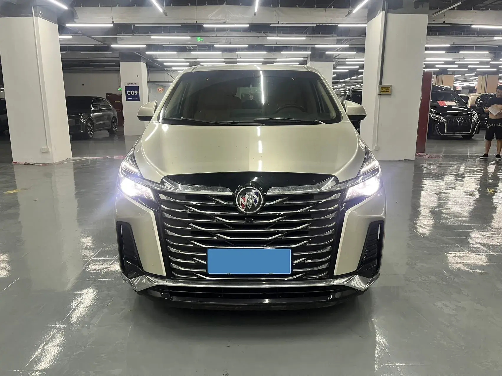 2023 BUICK GL8 thumbnail 2