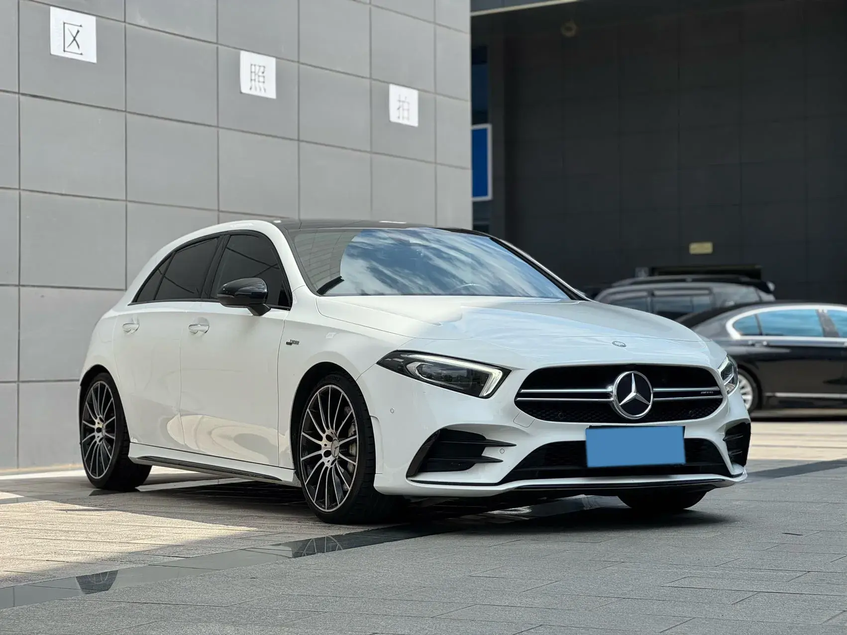 2022 MERCEDES-BENZ A thumbnail 2