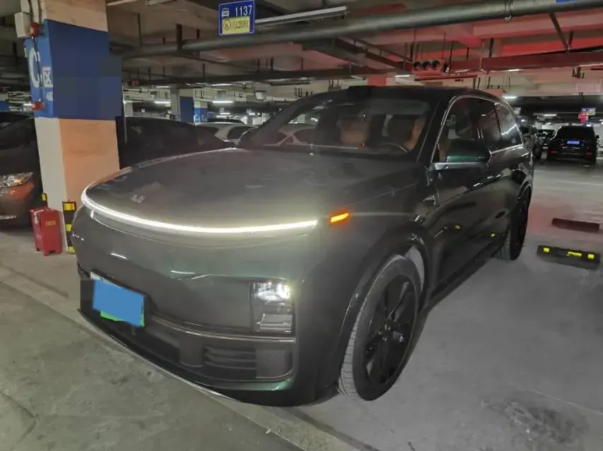 2022 LI L9 view 1