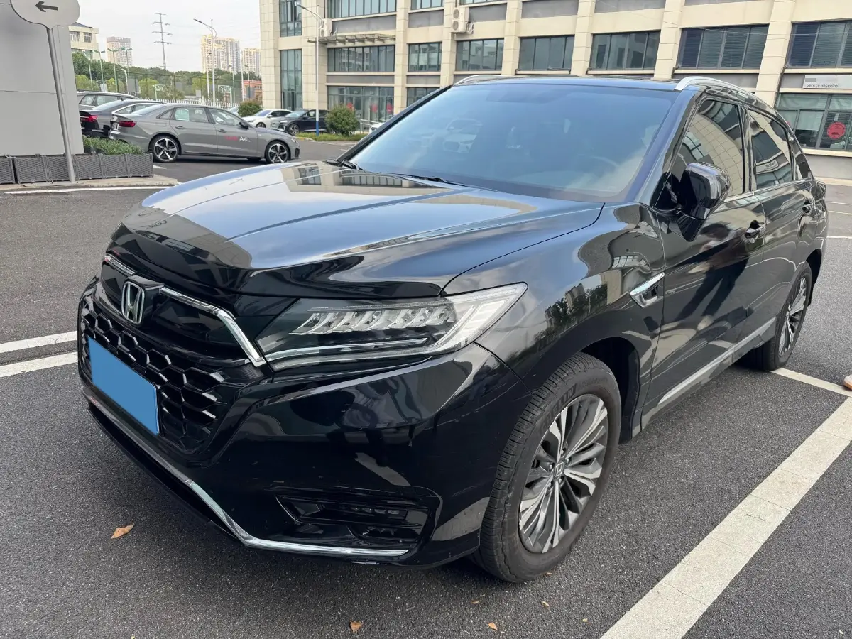 2020 Honda UR-V 2.0T 272HP L4 9AT