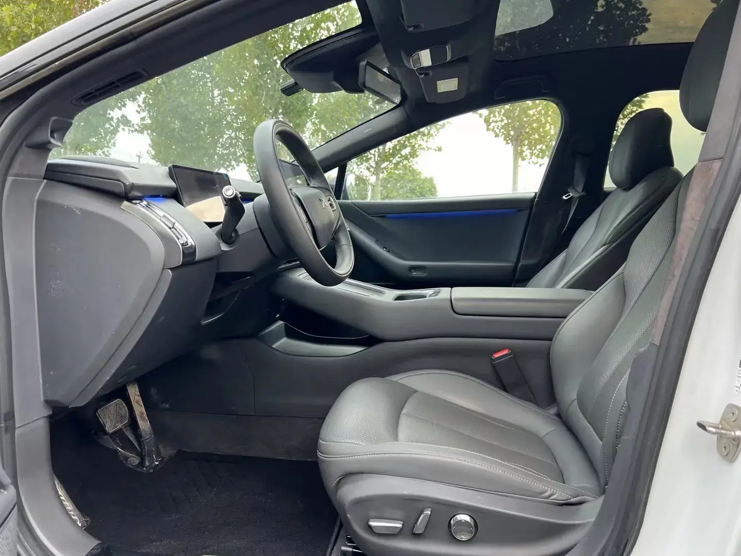 2024 XPENG P7+ thumbnail 4